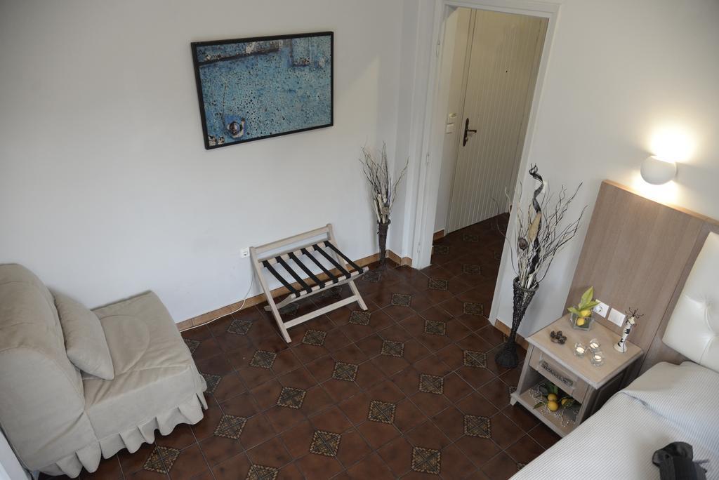 Appartement Olivegrove House à Vourvourou Extérieur photo